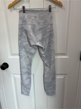 lululemon athletica Youth Light Gray Camo Leggings